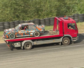 Tiesioginė 4 valandų transliacija iš Nemuno žiedo drifto renginio Betsafe Drift Finals 2024

5 kameros, pakartojimai ir grafika.
3x kameros su ypatingai dideliu priartinimu. 
1x FPV dronas
1...