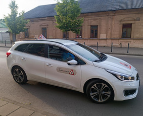 Vairavimo instruktorius Kaune - Vairavimo mokyklos - 1 Vairavimo mokyklos - Vairavimo instruktorius Kaune - 1