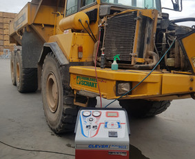 Kondicionierių pildymas - Kondicionierių patikra, remontas, pildymas - 4