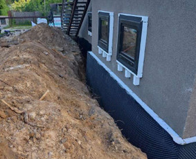 Pamatų šiltinimas drenažas hidroizoliacija ir kasimo darbai / Pamatai / Darbų pavyzdys ID 3880326