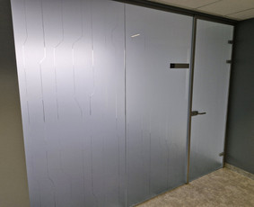 Stiklo Konstrukcijos. Stiklo pertvarų gamyba - Stiklo konstrukcijos, montavimas - 2 Stiklo konstrukcijos, montavimas - Stiklo Konstrukcijos. Stiklo pertvarų gamyba - 2