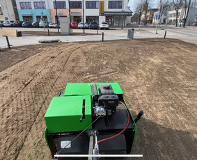 Žemės kasimas, lyginimas - Vejos įrengimas, sklypo formavimas,trinkelių klojimas - 1