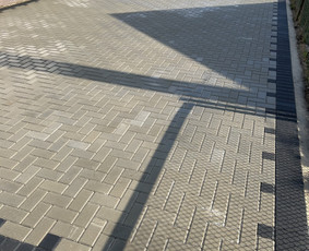 Trinkelių klojimas,vejos laistymo įrengimas,gerbuvio darbai / MB KLOTEKA / Darbų pavyzdys ID 3883660