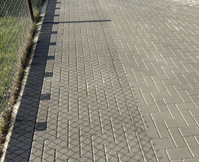 Trinkelių klojimas,vejos laistymo įrengimas,gerbuvio darbai / MB KLOTEKA / Darbų pavyzdys ID 3883666