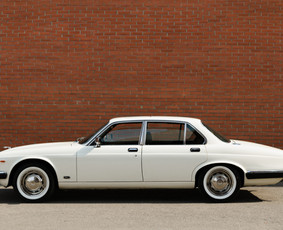 Klasikinių Jaguar Xj ir Cadillac Deville nuoma / Vilmantas Bulaka / Darbų pavyzdys ID 3886182