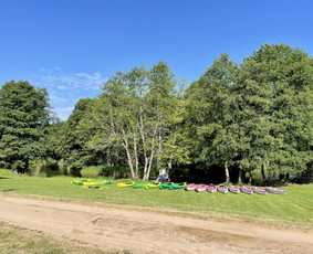 Baidarių nuoma, stovyklavietės, sodybos, kubilas-pirtis / Justina Revinskė / Darbų pavyzdys ID 3886268