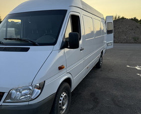 Krovininio Sprinter nuoma, krovinių pervežimas. B kat. - Krovininiai mikroautobusai - 3 Krovininiai mikroautobusai - Krovininio Sprinter nuoma, krovinių pervežimas. B kat. - 3