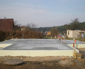 Plokštinių pamatų įrengimas ,paruošimo ir betonavimo darbai - Pamatų šiltinimas - 1 Pamatų šiltinimas - Plokštinių pamatų įrengimas ,paruošimo ir betonavimo darbai - 1