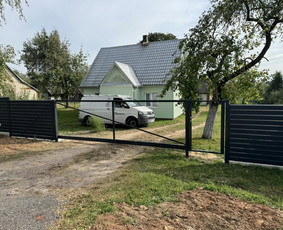 Vartų remontas, tvoros, kiemo/garažo vartai, automatika - Kiemo vartai, gamyba - 4 Kiemo vartai, gamyba - Vartų remontas, tvoros, kiemo/garažo vartai, automatika - 4