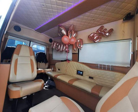 Limuzinų nuoma, transportas vestuvėms - Vipbus Party bus paslauga - 4