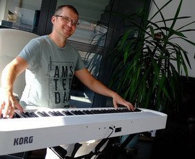 Alive Creative Community Vilnius/klaipėda - Muzikos mokytojai - 4 Muzikos mokytojai - Alive Creative Community Vilnius/klaipėda - 4