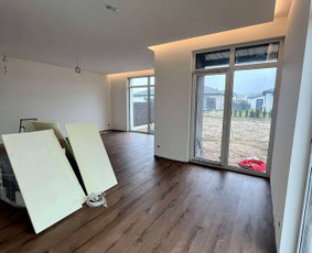 Vidaus apdaila darbai . / Renova Vidaus apdaila / Darbų pavyzdys ID 3894500