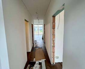 Vidaus apdaila darbai . / Renova Vidaus apdaila / Darbų pavyzdys ID 3894504
