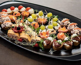 Vienakąsniai Kaune! Duonos Tortai, įv. užkandėl. ir kt - Vieno kąsnio sumuštiniai - 1 Vieno kąsnio sumuštiniai - Vienakąsniai Kaune! Duonos Tortai, įv. užkandėl. ir kt - 1