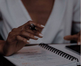 Meno terapija - Kiekvienas skausmas turi šaknį. Žinau, kaip ją rasti - 1