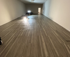 Laminato, Vinilo ir kitų dangų įrengimas. / Grindų meistrai / Darbų pavyzdys ID 3905560