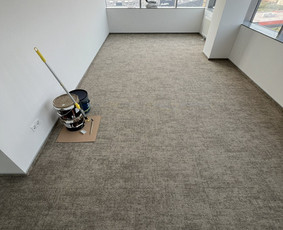 Laminato, Vinilo ir kitų dangų įrengimas. / Grindų meistrai / Darbų pavyzdys ID 3905620