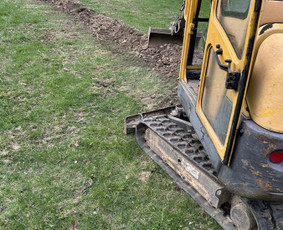 Žemės kasimas, lyginimas - Žemės kasimo darbai mini ekskavatoriumi! - 1