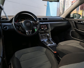 VW Passat 1.6 L, dyzelinas, universalas, automatinė pavarų dėžė