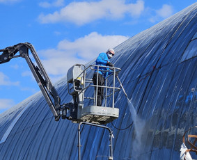 Statybos darbai - Fasadų, trinkelių, stogų plovimas, dažymas - 3
