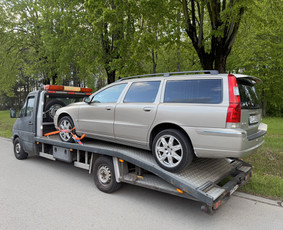 Tralo paslaugos 24/7. Techinė pagalba kelyje. / Oskaras / Darbų pavyzdys ID 3914126