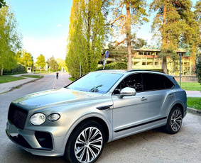 Automobiliai šventėms su profesionaliais vairuotojais - Renginiai, šventės - 4 Renginiai, šventės - Automobiliai šventėms su profesionaliais vairuotojais - 4