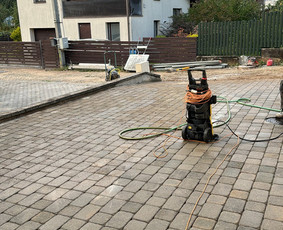 Trinkelių klojimas, aplinkos tvarkymas, laiptu betonavimas / Trinkeliuera / Darbų pavyzdys ID 3917342