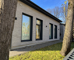Klinkerio plytelių klijavimas, fūgavimas. Meistrų brigada - Klinkerio klijavimas - 4 Klinkerio klijavimas - Klinkerio plytelių klijavimas, fūgavimas. Meistrų brigada - 4