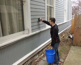 Medinių fasadų ir tvorų dažymas, plovimas, remontas - Fasadų apdaila, dažymas - 2 Fasadų apdaila, dažymas - Medinių fasadų ir tvorų dažymas, plovimas, remontas - 2