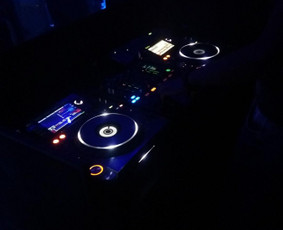 Dj paslaugos, apšvietimas, renginio vedimas / Ernestas Michnevičius / Darbų pavyzdys ID 854123
