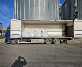 Krovinių pervežimas Lietuvoje bei Latvijoje - Krovinių pervežimas - 1 Krovinių pervežimas - Krovinių pervežimas Lietuvoje bei Latvijoje - 1