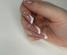 Manikiūras, pedikiūras, makiažas, antakiai Žirmūnuose / MB Breeze beauty / Darbų pavyzdys ID 3928144