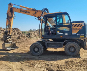 Vikšrinių mini krautuvų - Bobcat nuoma su operatoriumi ir 3d - Tranšėjų kasimas - 3 Tranšėjų kasimas - Vikšrinių mini krautuvų - Bobcat nuoma su operatoriumi ir 3d - 3