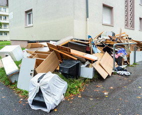 Perkraustymo paslaugos už gerą kainą! - Statybinių atliekų išvežimas - 1 Statybinių atliekų išvežimas - Perkraustymo paslaugos už gerą kainą! - 1