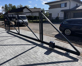 Metalo gaminių ir konstrukcijų gamyba - Metalo gaminiai, suvirintojai - 2 Metalo gaminiai, suvirintojai - Metalo gaminių ir konstrukcijų gamyba - 2