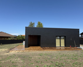 Terasos, karkasiniai statiniai, vent. fasadai, sandeliukai. / NETIKRI BROLIAI / Darbų pavyzdys ID 3937302