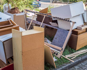 Baldų ir šiukšlių išvežimas už mažiausią kainą! - Senų baldų išvežimas - 1 Senų baldų išvežimas - Baldų ir šiukšlių išvežimas už mažiausią kainą! - 1