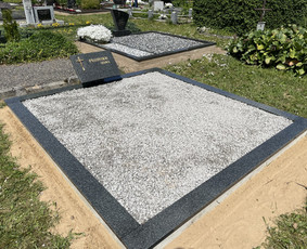 Paslaugos kapinėse – kokybiškai ir už protingą kainą - Kapo dekoravimas akmenėliais - 4 Kapo dekoravimas akmenėliais - Paslaugos kapinėse – kokybiškai ir už protingą kainą - 4
