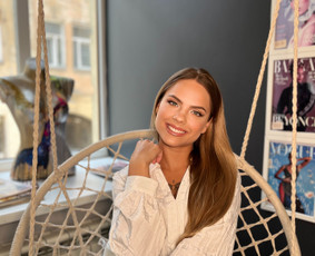 Proginis, dieninis, fotosesijinis makiažas, šukuosenos - Proginis makiažas - 2 Proginis makiažas - Proginis, dieninis, fotosesijinis makiažas, šukuosenos - 2