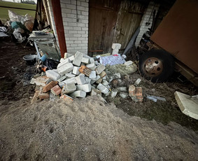 Pigiausias atliekų, šiukšlių išvežimas perkraustymo griovimo / Siuksliu isvezimas Griovimo darbai / Darbų pavyzdys ID 3948326