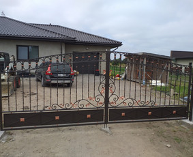 Kalviški gaminiai Tvoros Vartai Stumdomi turėklai stogeliai / Vladislav Zarumnyj / Darbų pavyzdys ID 3950170