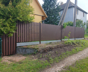 Montuojam segmentines ir metaliniu tvoralenčių tvoras / Arvydas / Darbų pavyzdys ID 3952050