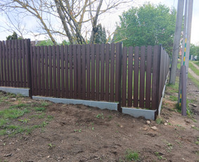 Montuojam segmentines ir metaliniu tvoralenčių tvoras / Arvydas / Darbų pavyzdys ID 3952054