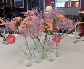 Vestuvinė floristika - &Scaron;venčių, dekoravimas: Foto sienelės, gėlės, balionai - 3