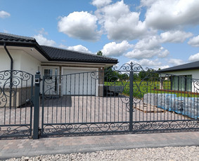 Kalviški gaminiai Tvoros Vartai Stumdomi turėklai stogeliai / Vladislav Zarumnyj / Darbų pavyzdys ID 3959528