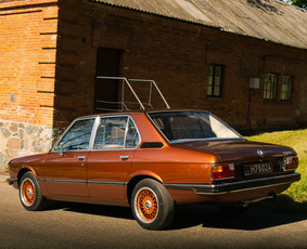 Transportas - Klasikinio Bmw 525 E12, E30 Nuoma - 2