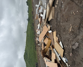 Pigus šiukšlių bei senų baldų išvežimas. Griovimo darbai. - Senų baldų išvežimas - 2 Senų baldų išvežimas - Pigus šiukšlių bei senų baldų išvežimas. Griovimo darbai. - 2