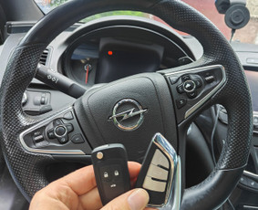 Automobilių raktų gamyba ir programavimas / Okauto_paslaugos / Darbų pavyzdys ID 3962894