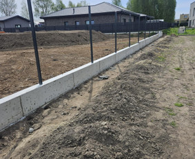 Pamateliai tvoros pamatas poliai atramines - Atraminės sienelės - 4 Atraminės sienelės - Pamateliai tvoros pamatas poliai atramines - 4