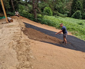 Šlaitų tvirtinimas ir apželdinimas - Visi aplinkos tvarkymo darbai, mini technikos nuoma! - 4